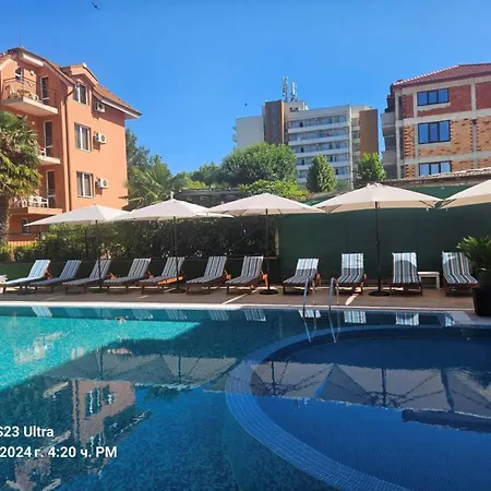 Ξενοδοχείο Salena 3*